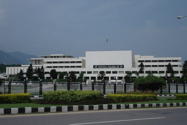 Warning to Israel by a Pakistan official.